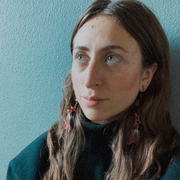 O i . - Picture 2 of 4